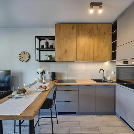 - Center - Cozy One Bedroom - O10 Lägenhet