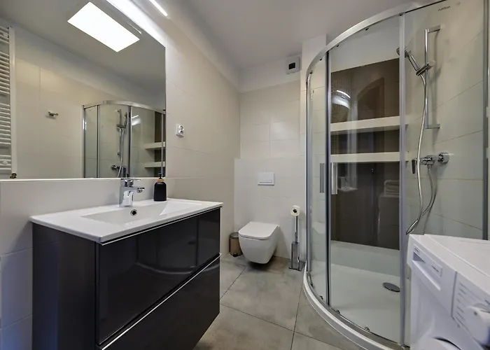 Apartamento - Center - Cozy One Bedroom - O10 *